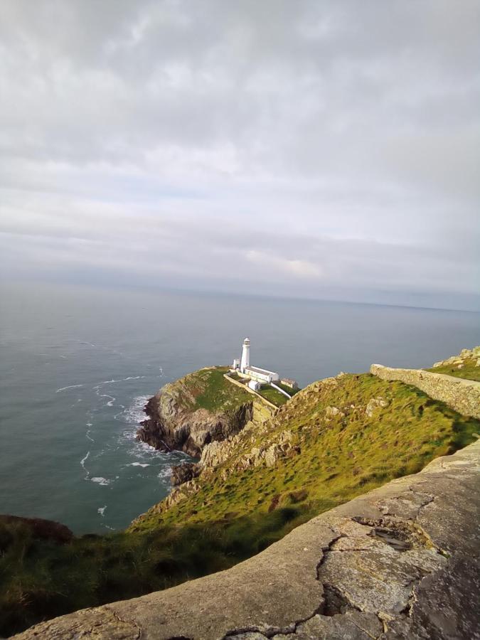 Applebys Guest House Holyhead Extérieur photo